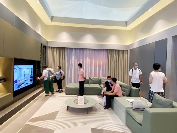 【企业新闻】红苹果登陆广州建博会，RADD高定新品引关注(图4)