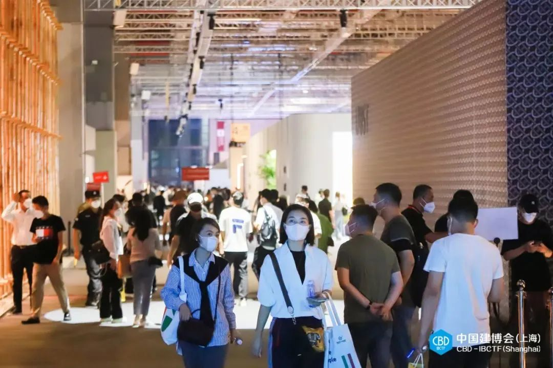 匠心打造地板艺术|上海建博会，卢森地板惊艳出圈！(图5)