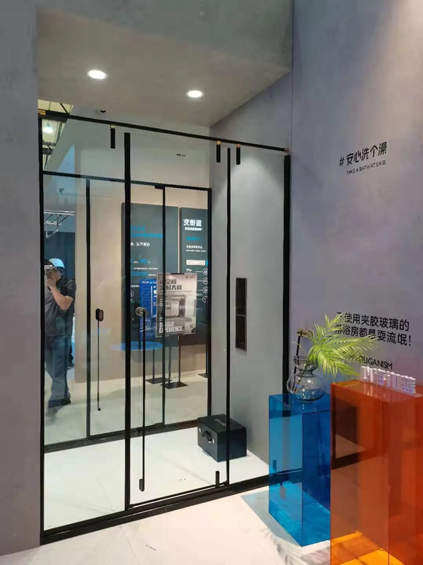 2021厨卫展伽蓝放大招：夹胶玻璃开辟定制淋浴新赛道(图9)