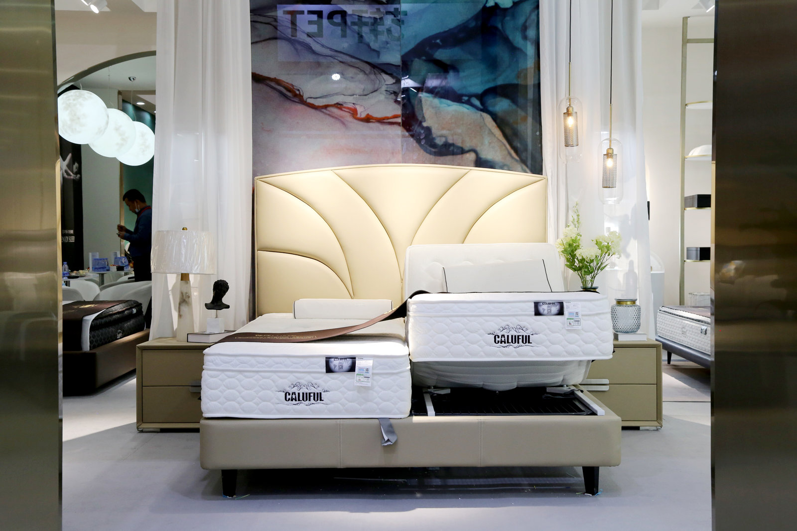 卡路福广州建博会之旅圆满落幕，新品床垫实力圈粉(图8)